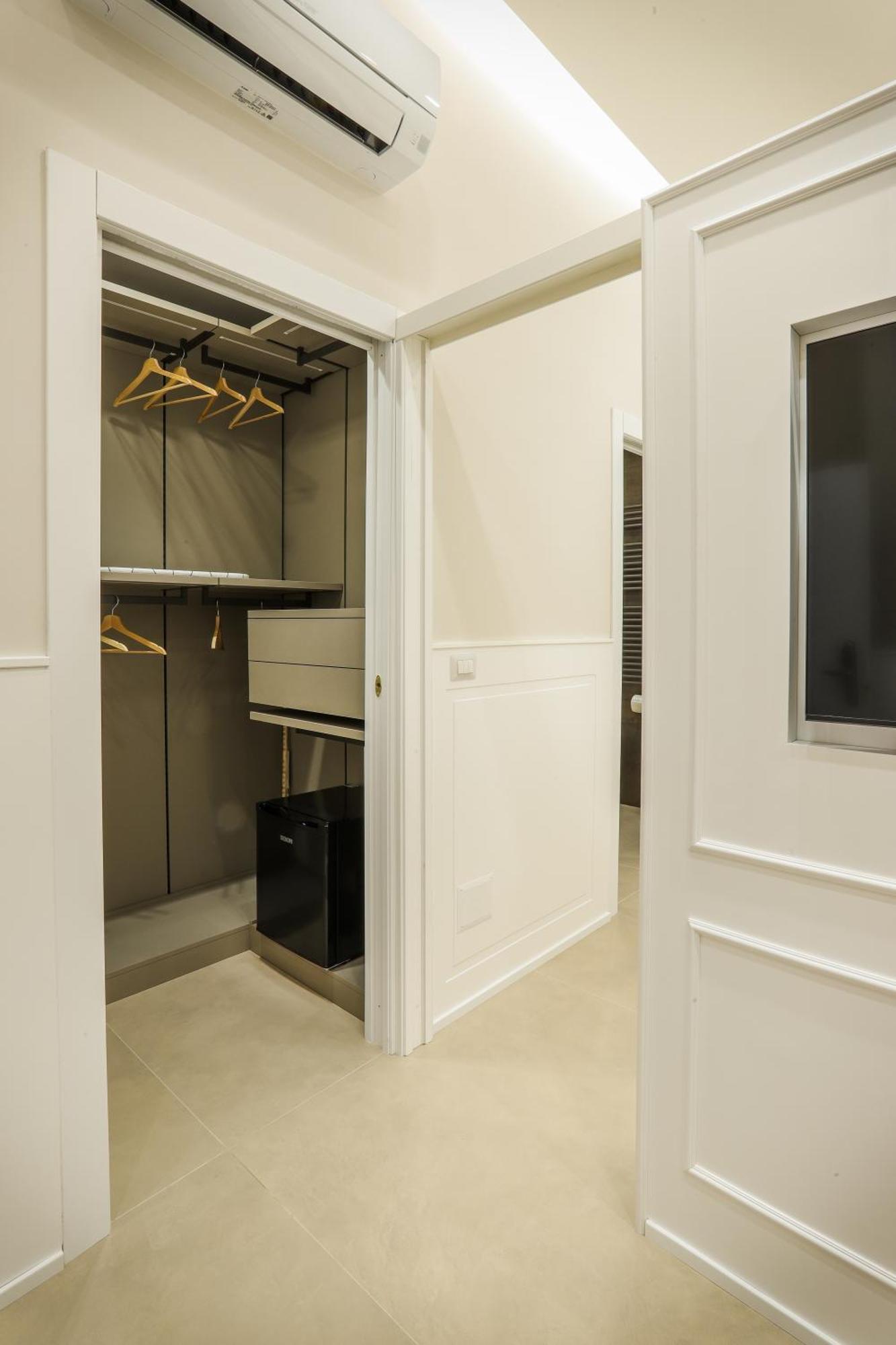 Conte Relais Suite Napoli Esterno foto