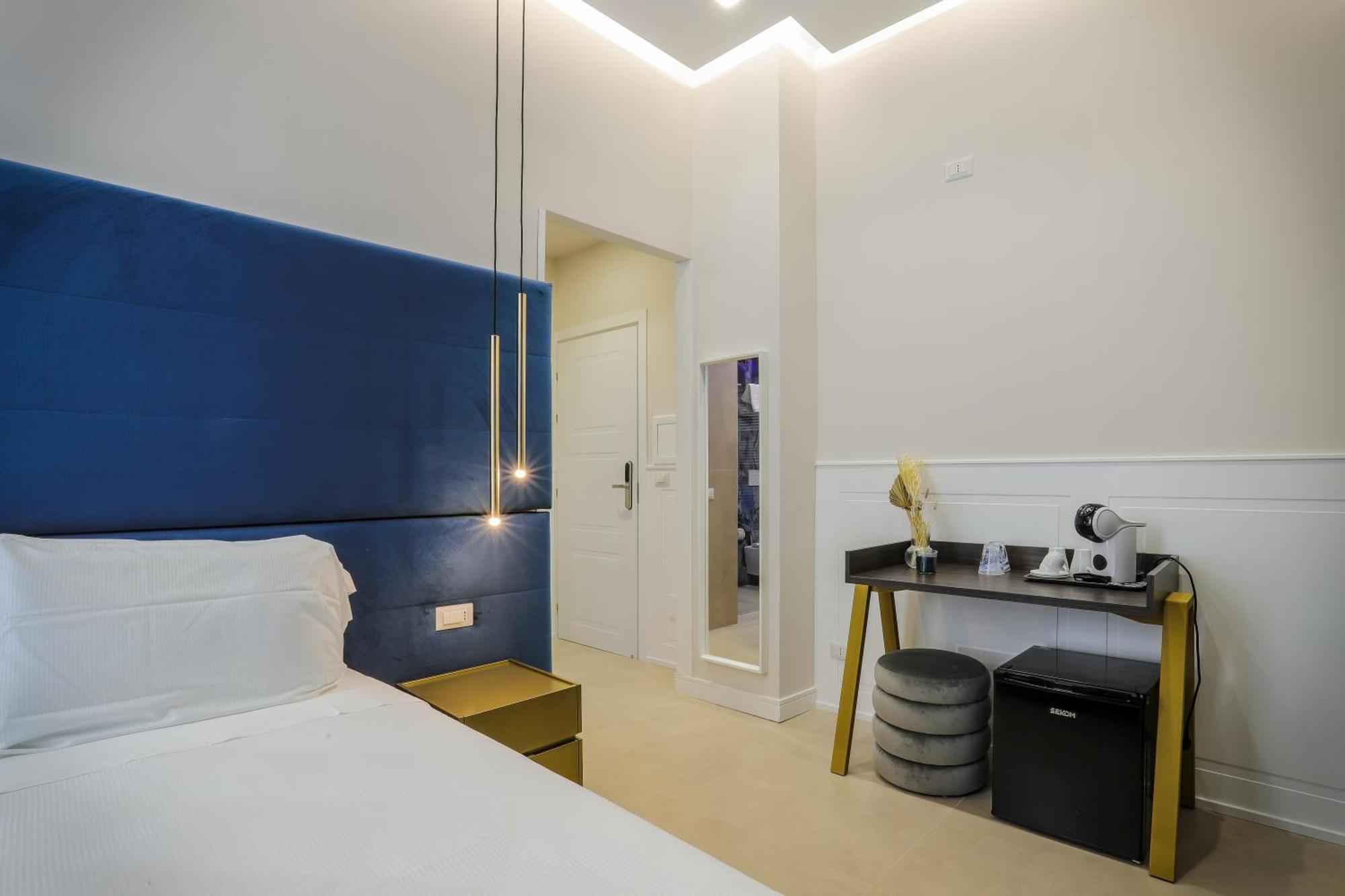 Conte Relais Suite Napoli Esterno foto